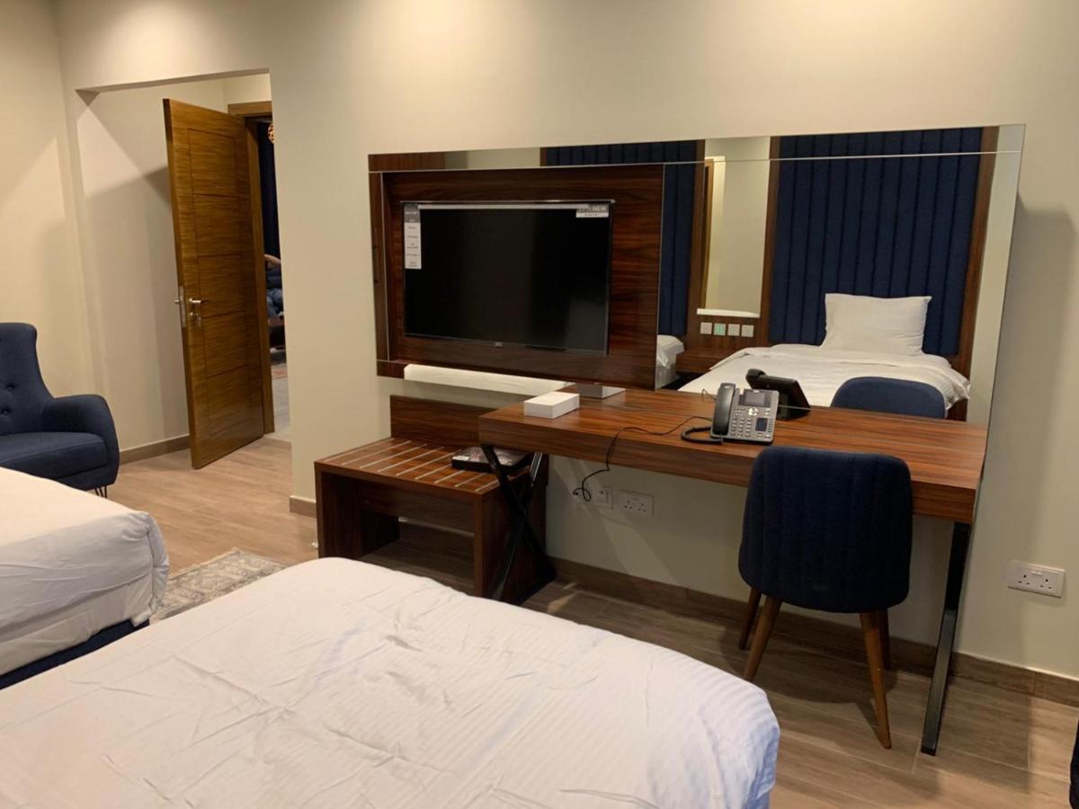 Seino Suites Manamah Buitenkant foto