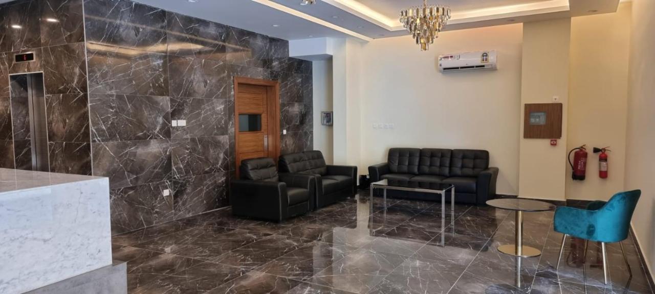 Seino Suites Manamah Buitenkant foto