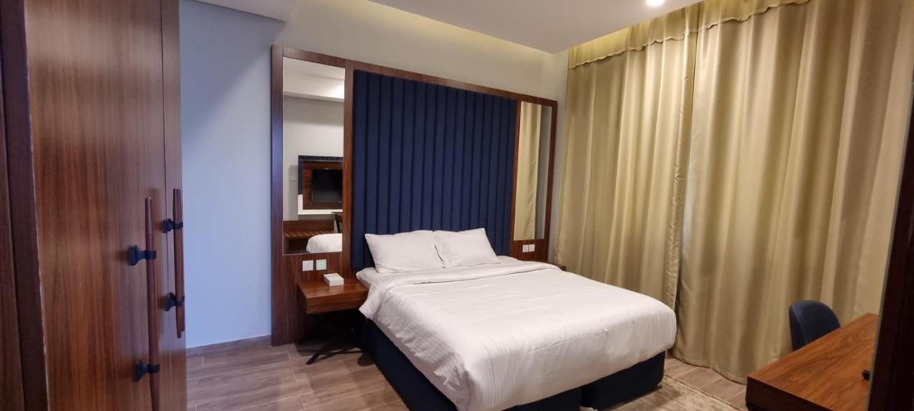 Seino Suites Manamah Buitenkant foto